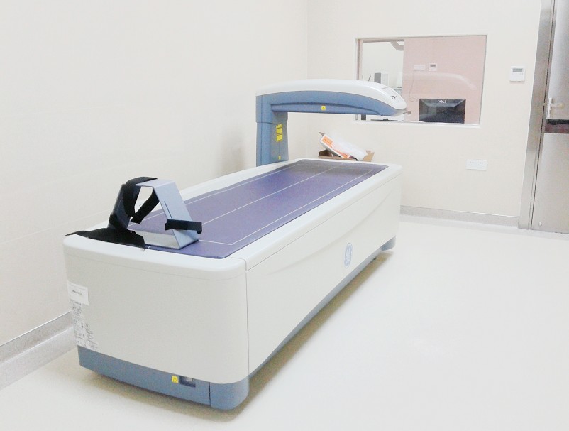 我院新近引进了目前最先进的双能x线骨密度测量仪